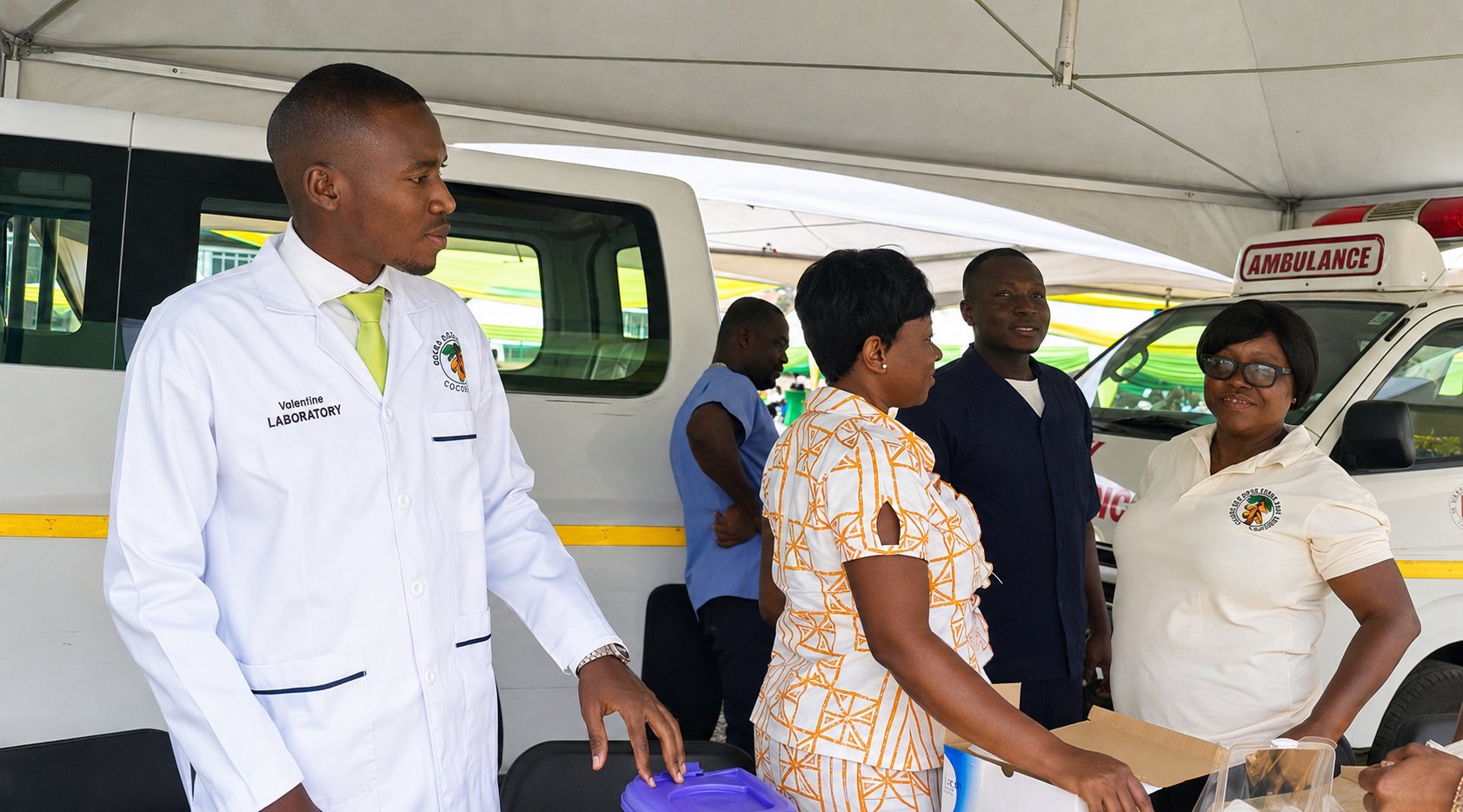 Briefing the Cocoa Clinic team beside the ambulance.